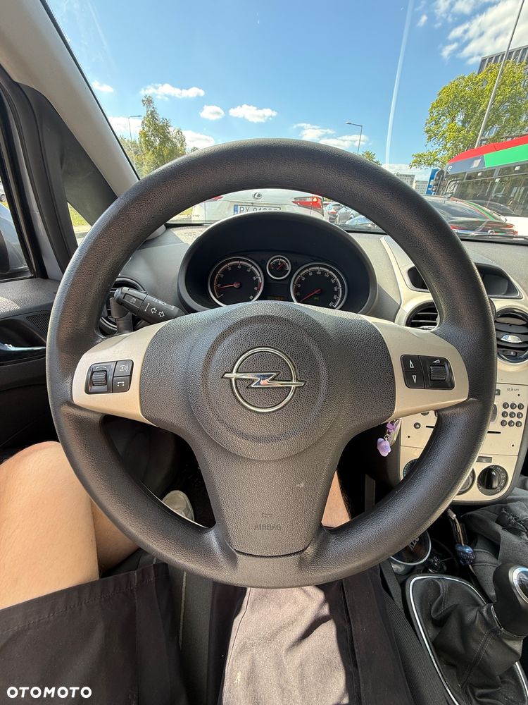 Opel Corsa 1.2 16V - 6