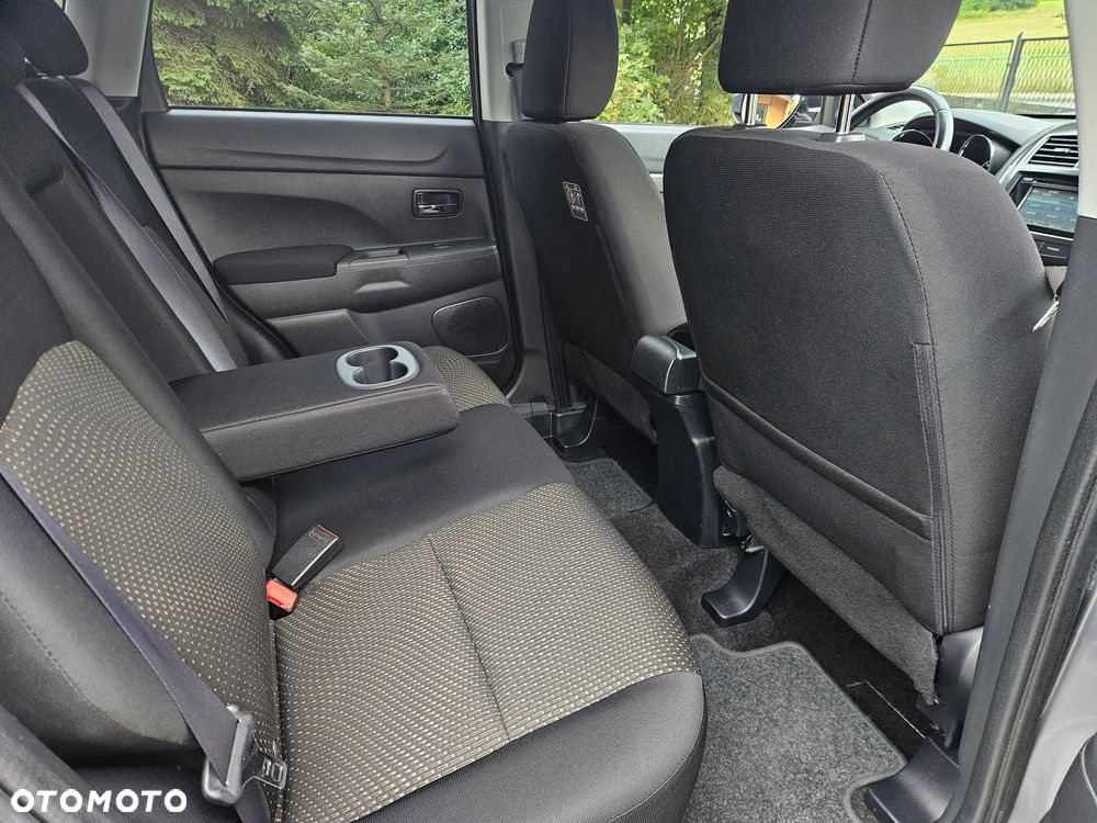 Mitsubishi ASX 1.8 DI-D 2WD Edition - 21