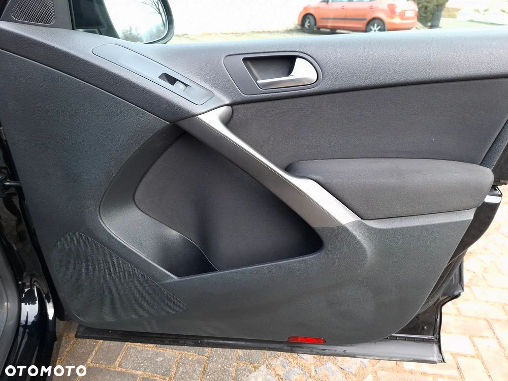 Volkswagen Tiguan 2.0 TDI DPF 4Motion Sport & Style - 27