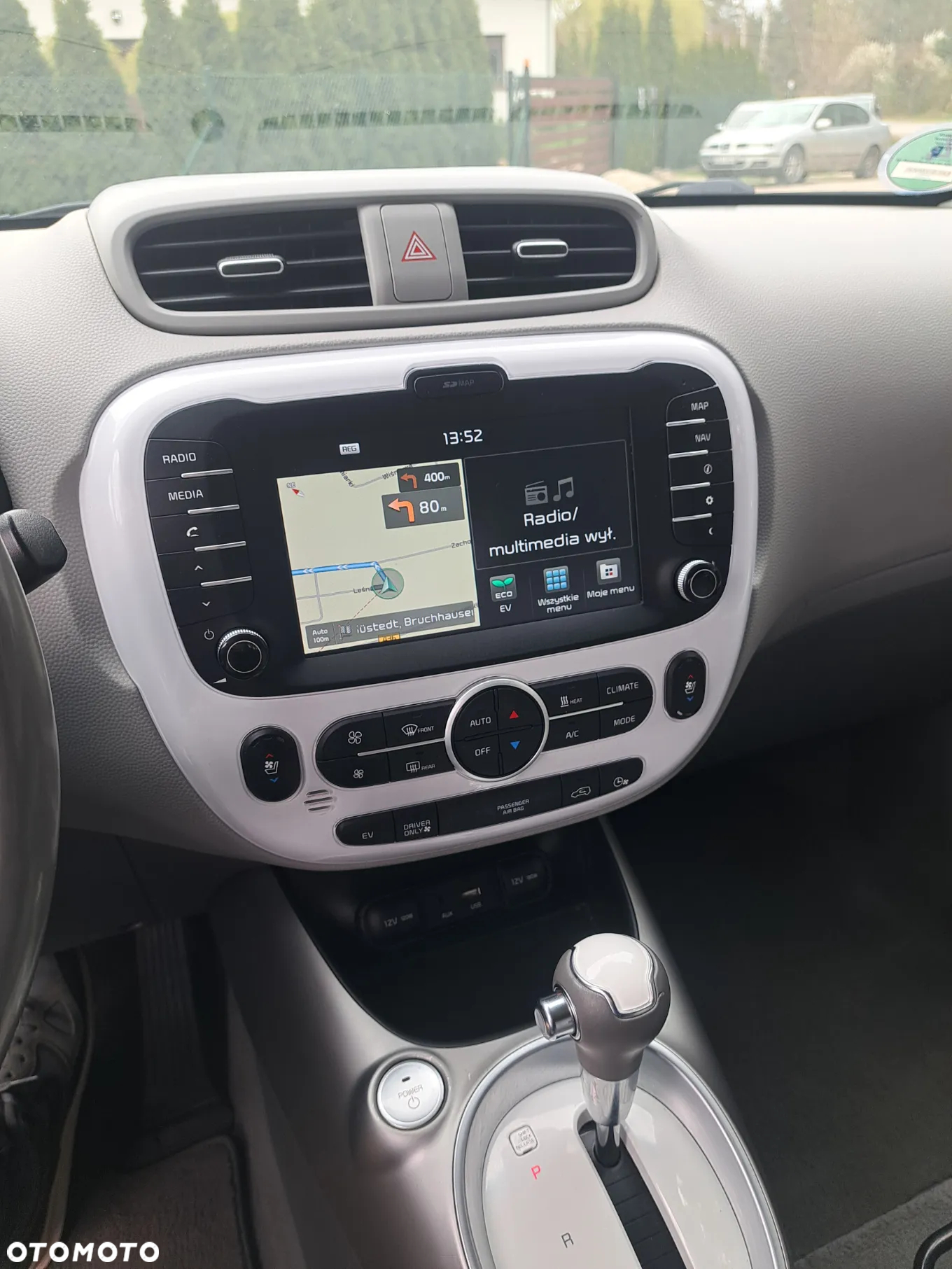 Kia Soul EV Play - 18