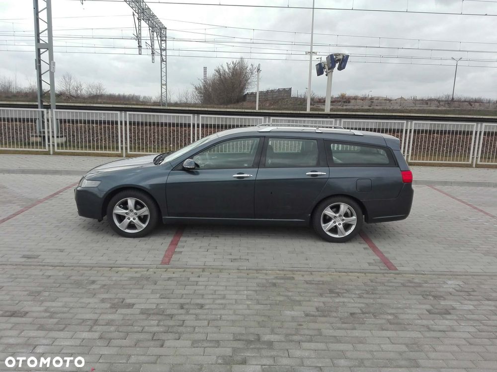 Honda Accord 2.0 Comfort - 4