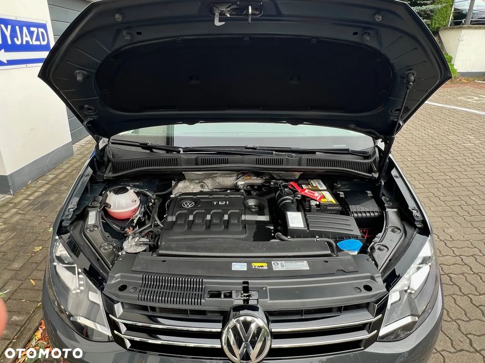 Volkswagen Sharan 2.0 TDI DSG 4MOTION (BlueMotion Technology) Comfortline - 25