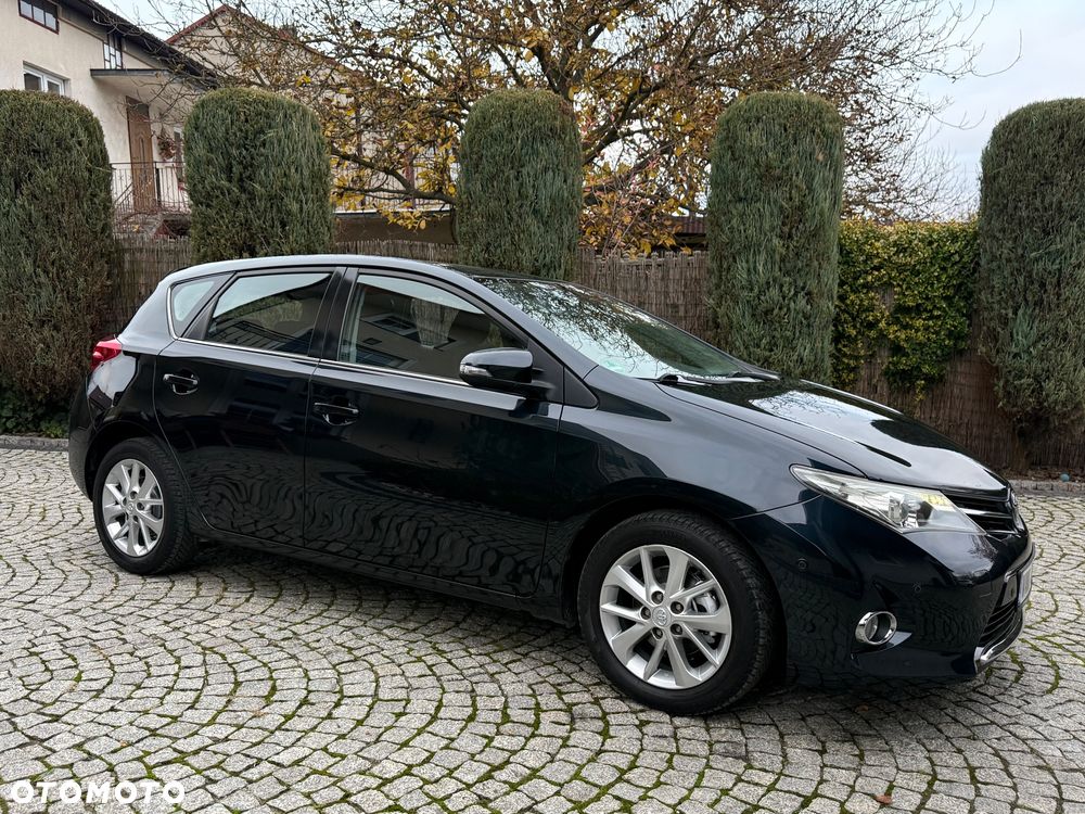 Toyota Auris 1.6 Valvematic Life Plus - 17
