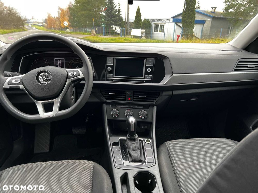 Volkswagen Jetta 2019 photo 5