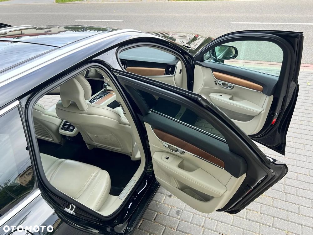 Volvo V90 - 16