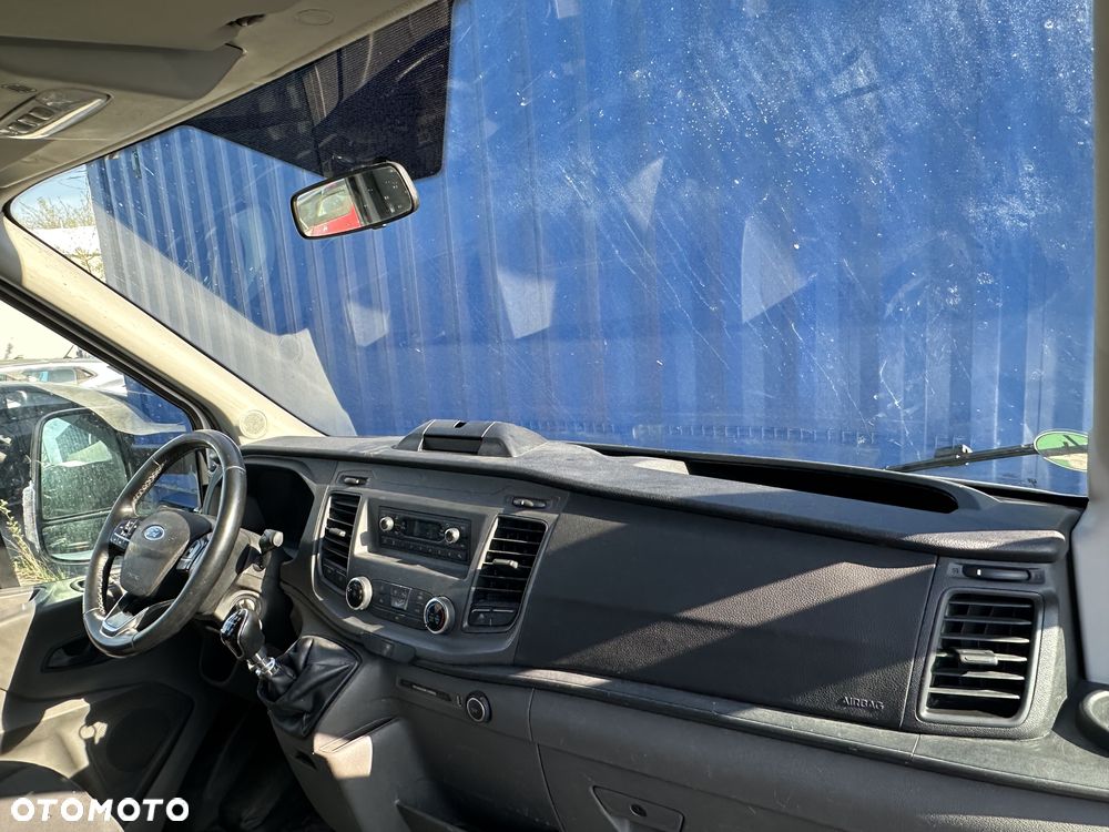 Ford Transit - 13