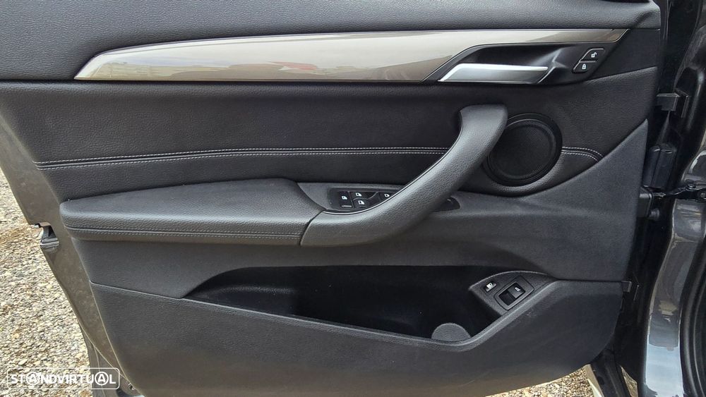 BMW X1 25 e xDrive xLine - 8