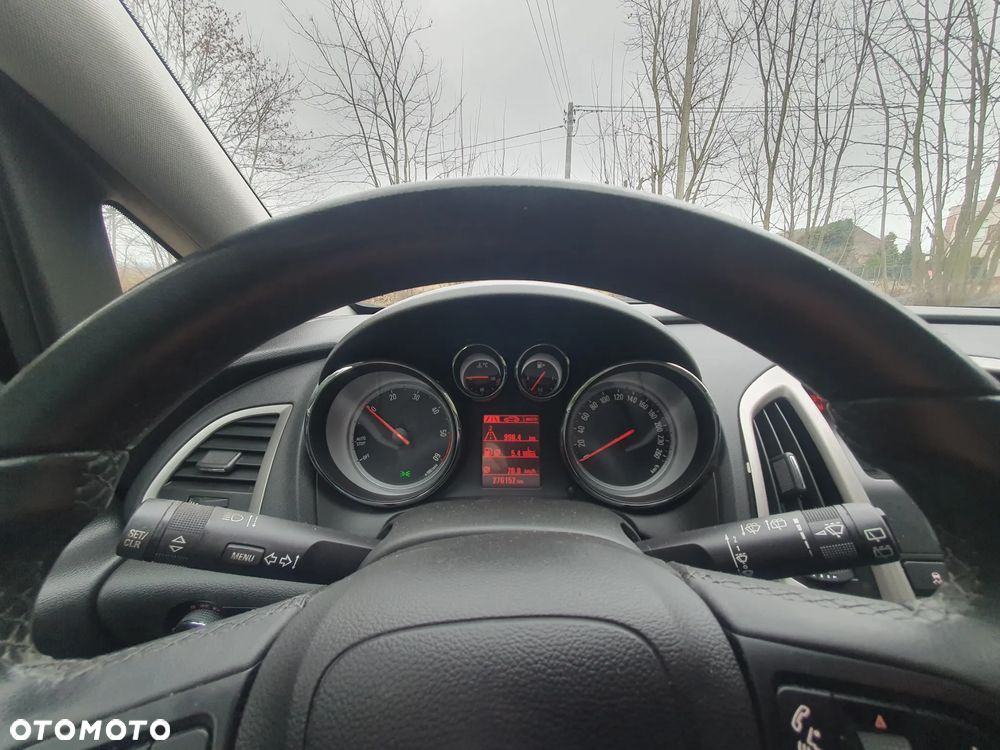 Opel Astra 1.7 CDTI DPF Cosmo - 13