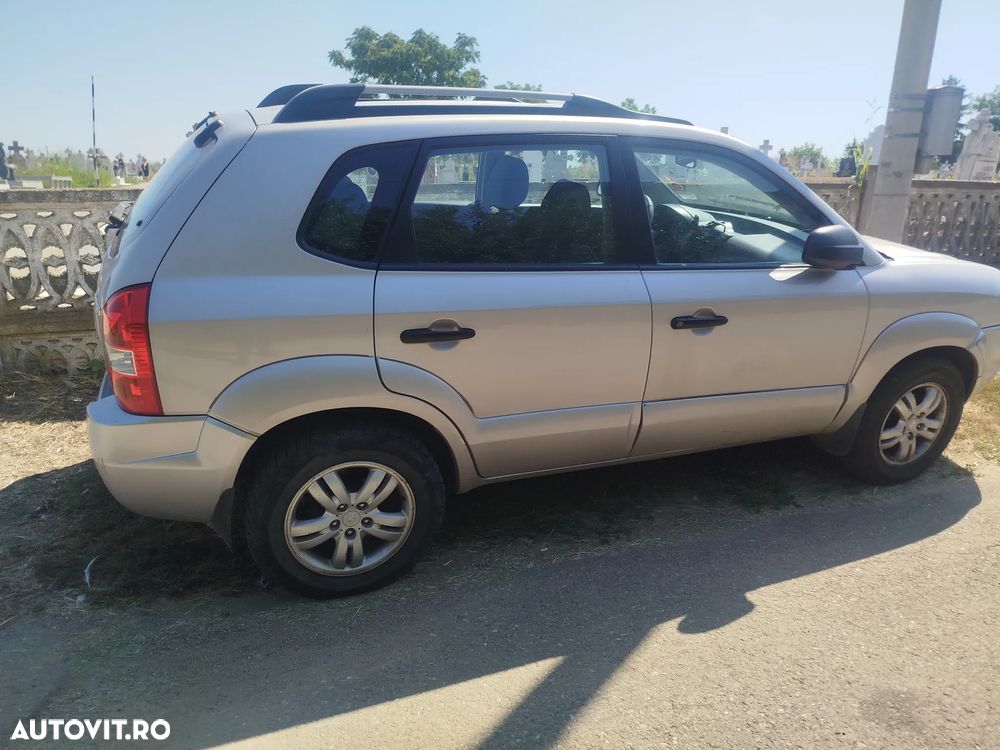 Hyundai Tucson - 4