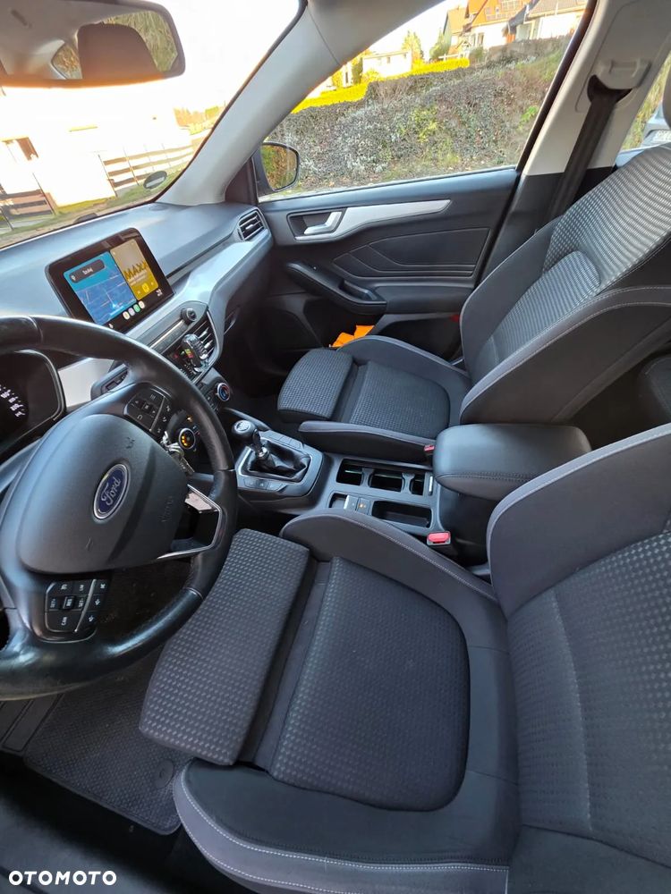 Ford Focus 1.5 EcoBlue Active - 9