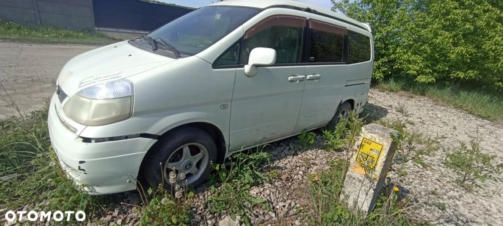 Części Nissan Serena - 1