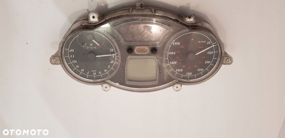 PIAGGIO MP3 125 LICZNIK PRĘDKOŚCIOMIERZ - 2