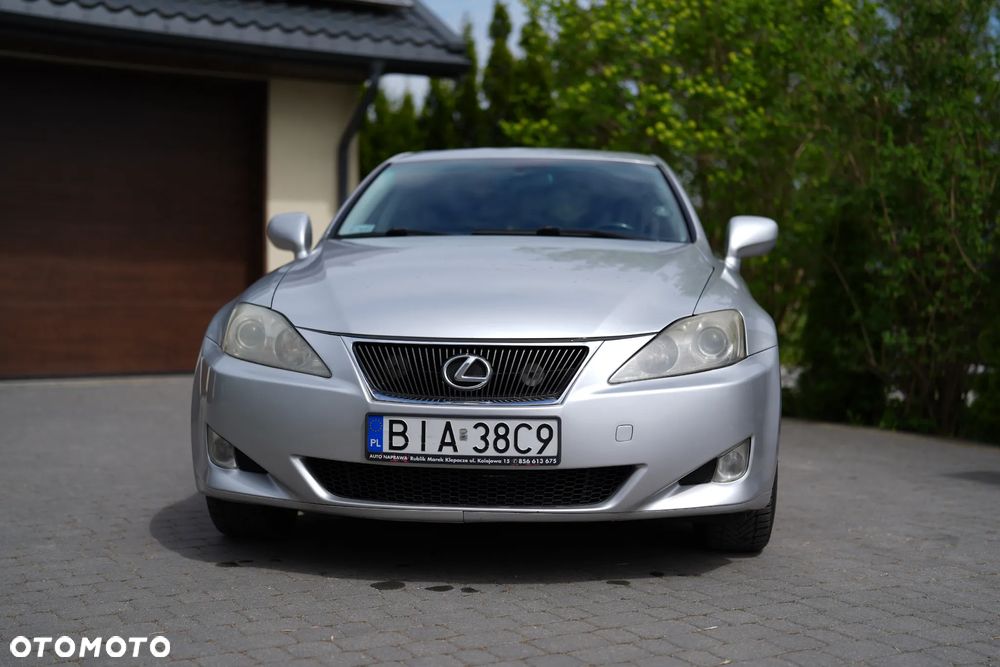 Lexus IS 250 - 1