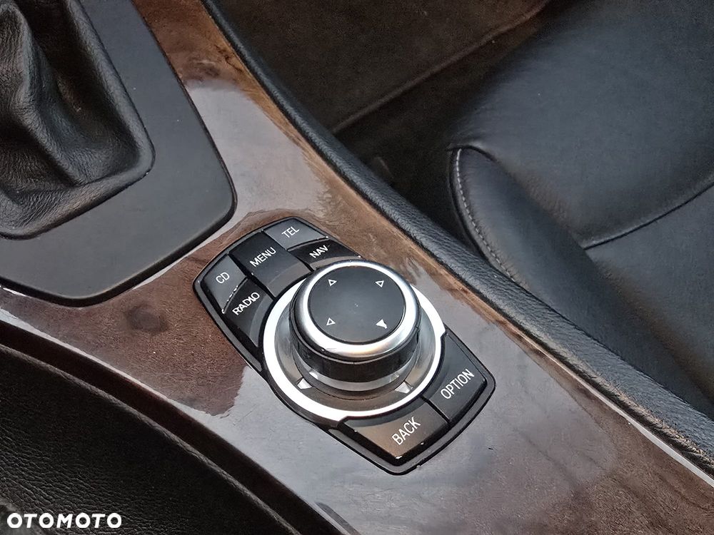 BMW Seria 3 - 29