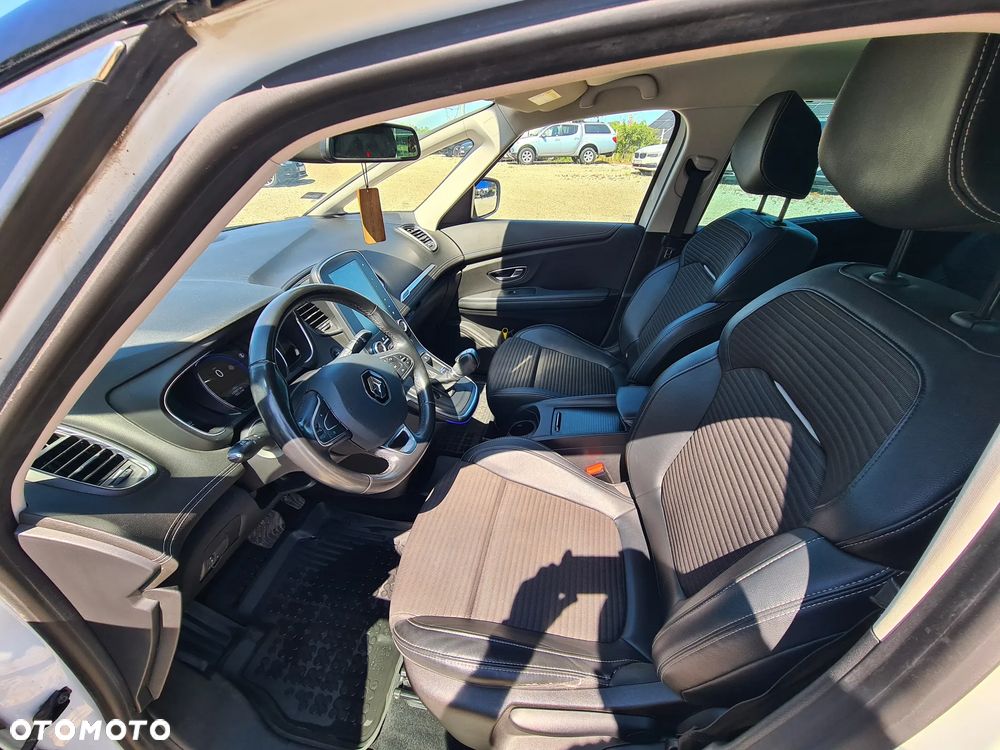 Renault Scenic BLUE dCi 120 EDC LIMITED - 15