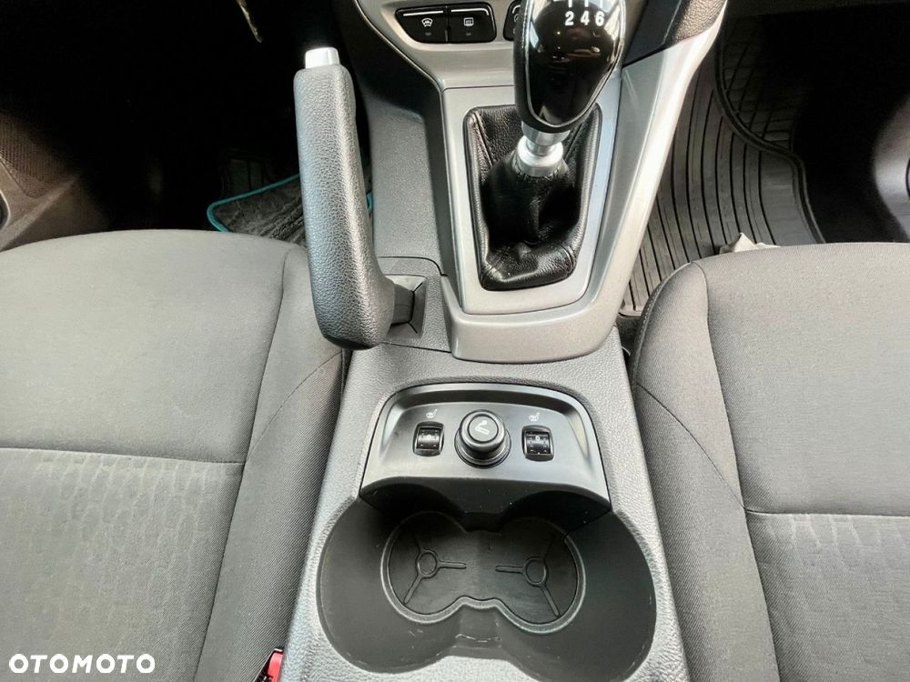 Ford Focus - 11
