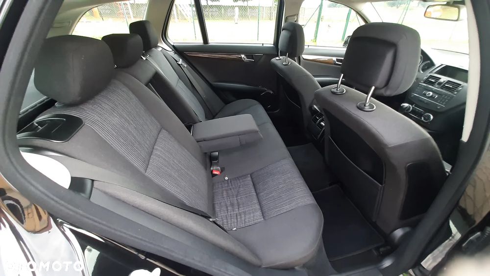 Mercedes-Benz Klasa C 180 Kompressor Elegance - 33