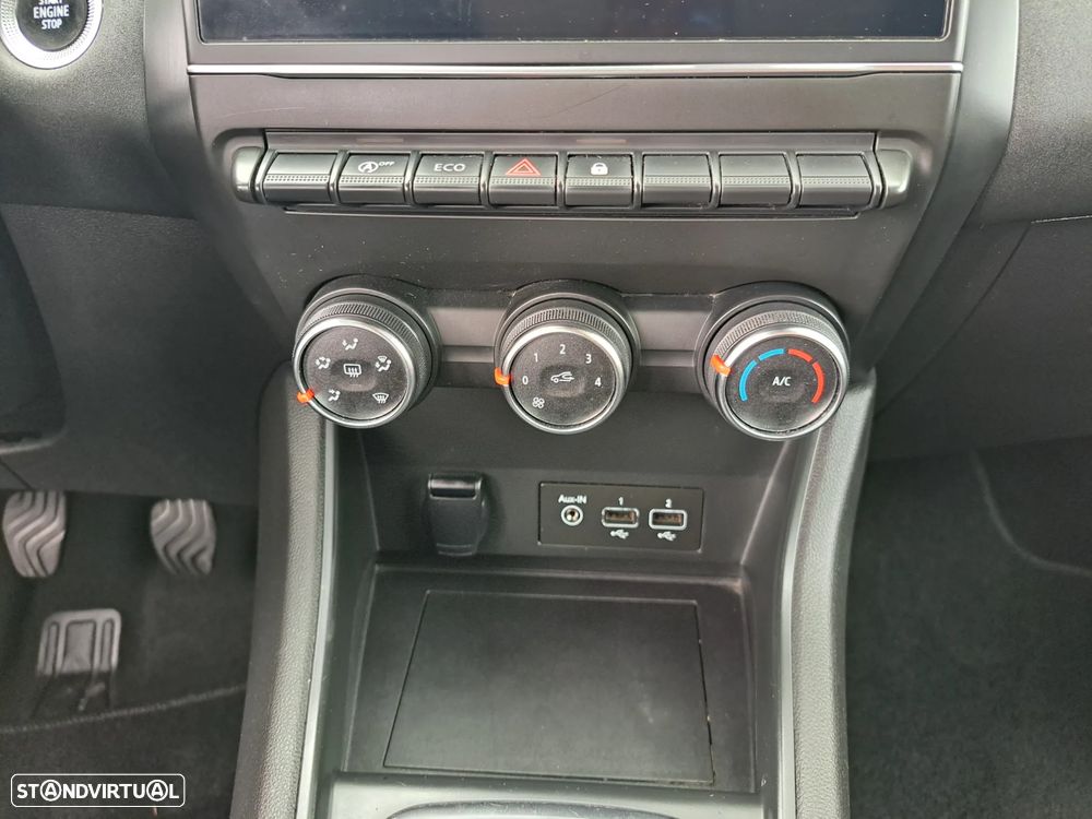 Renault Captur 1.0 TCe Zen Bi-Fuel - 27