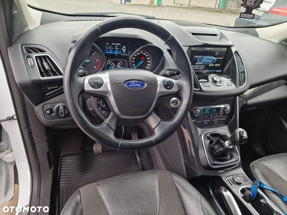 Ford Kuga 2.0 TDCi 4WD Titanium - 13