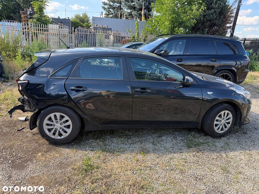 Kia Ceed 1.4 M - 9