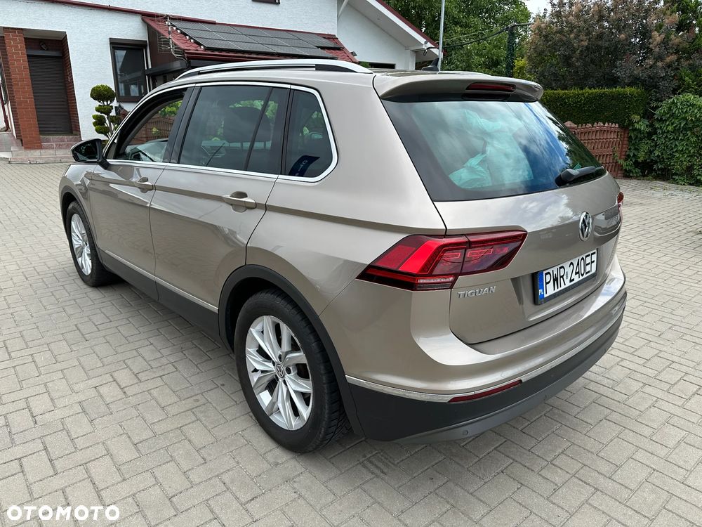 Volkswagen Tiguan - 4