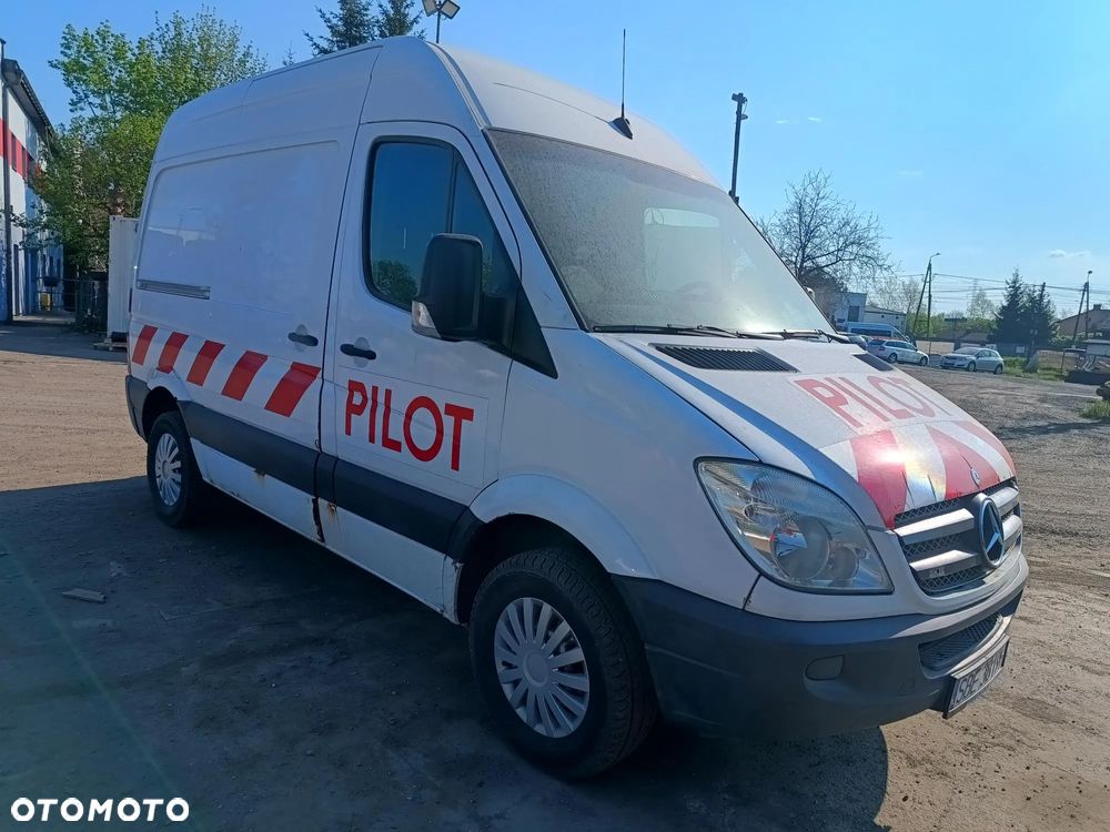 Mercedes-Benz Sprinter 906.211 EEV - 1