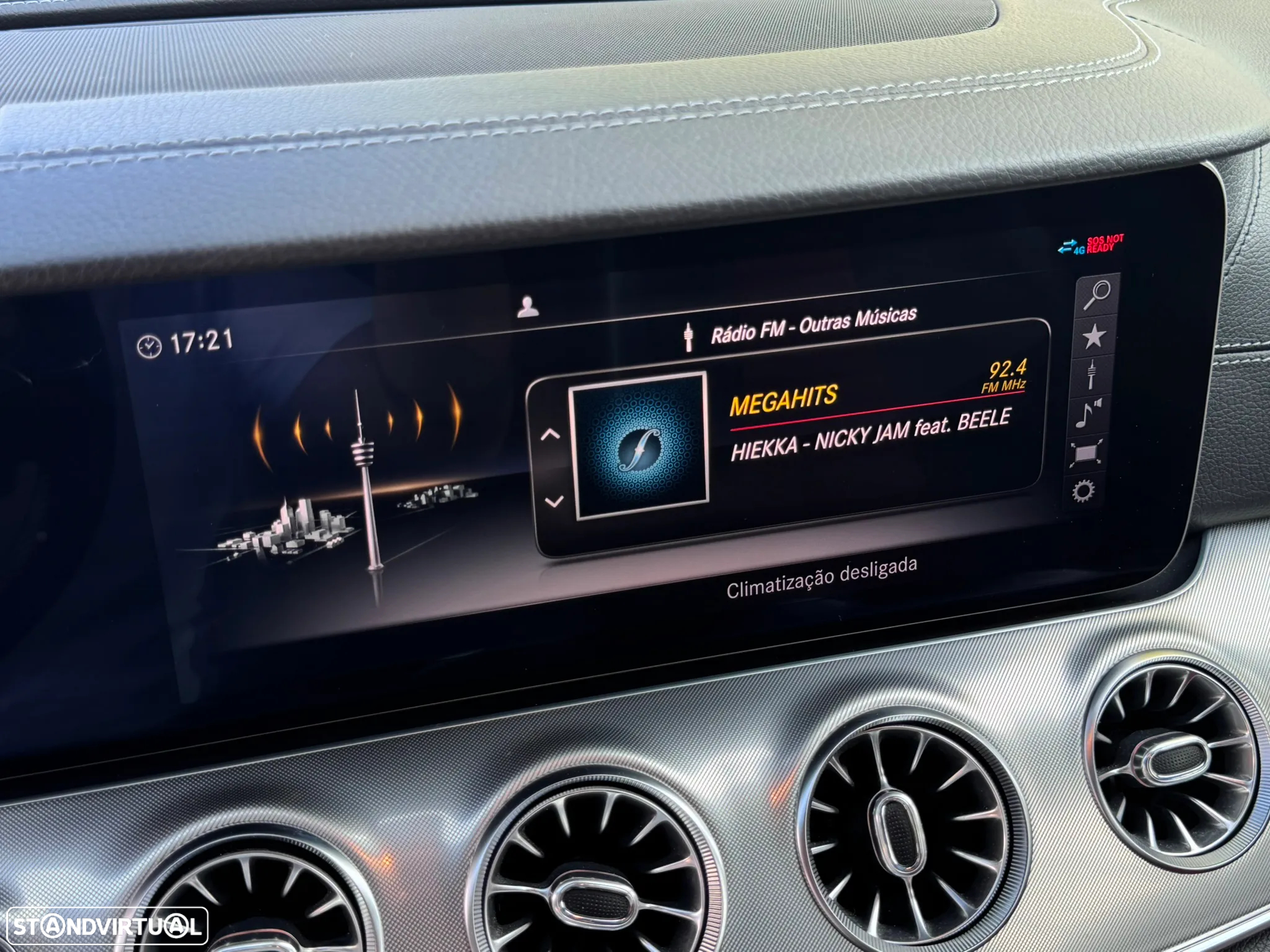 Mercedes-Benz E 450 4-Matic AMG Line - 34