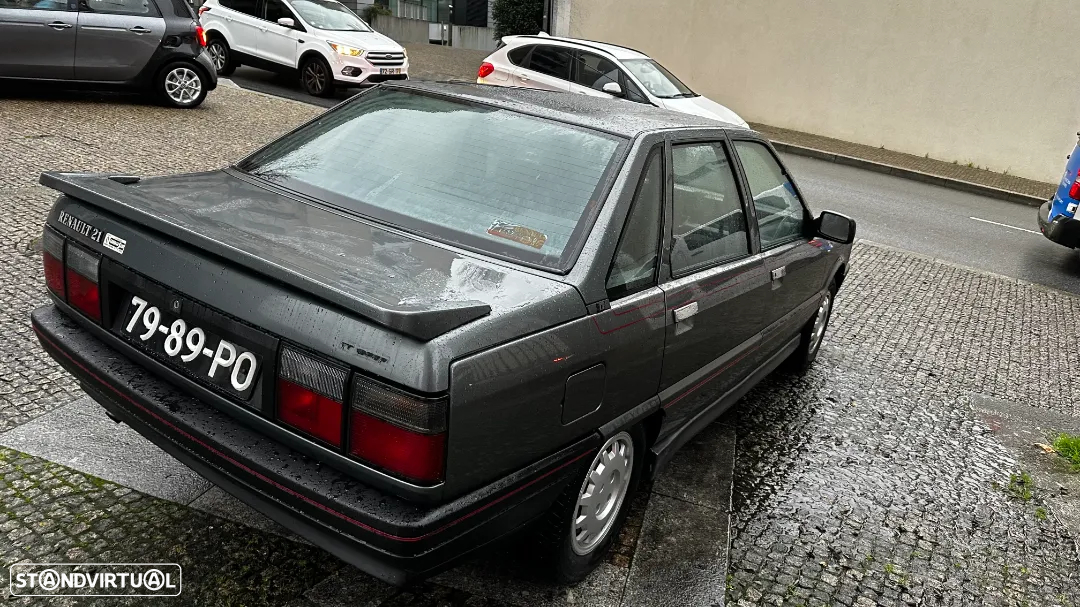 Renault 21 2.2 Ti - 6
