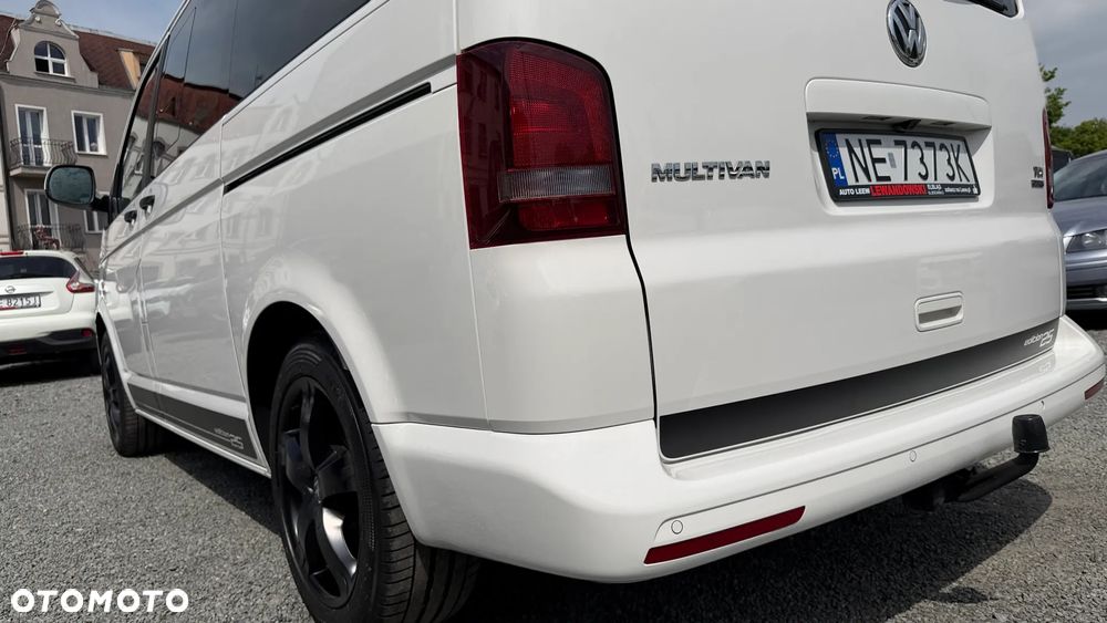 Volkswagen Multivan - 15