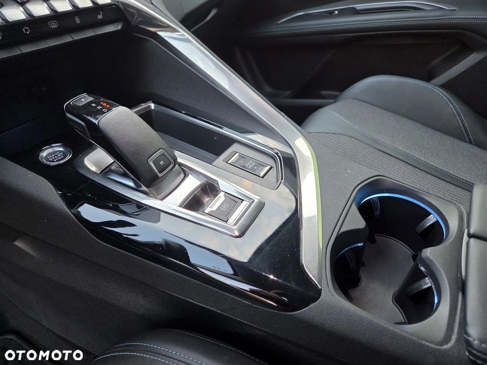Peugeot 5008 BlueHDi 180 EAT8 Allure Pack - 22