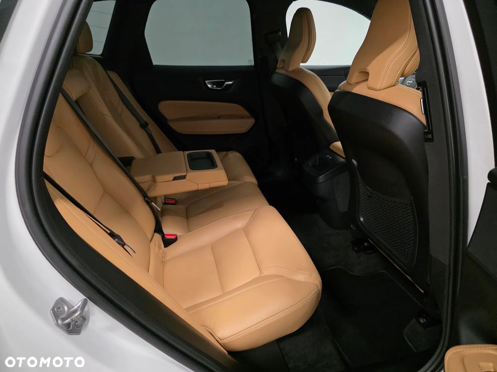 Volvo XC 60 B4 D Geartronic Inscription - 18