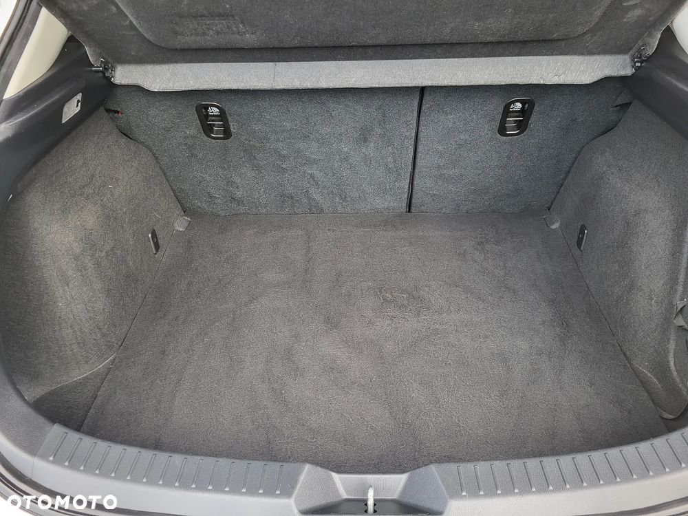 Mazda 3 SKYACTIV-G 120 Exclusive-Line - 26
