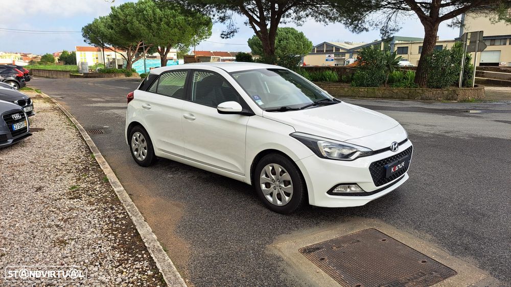 Hyundai i20 1.1 CRDi Access+Bluetooth - 3