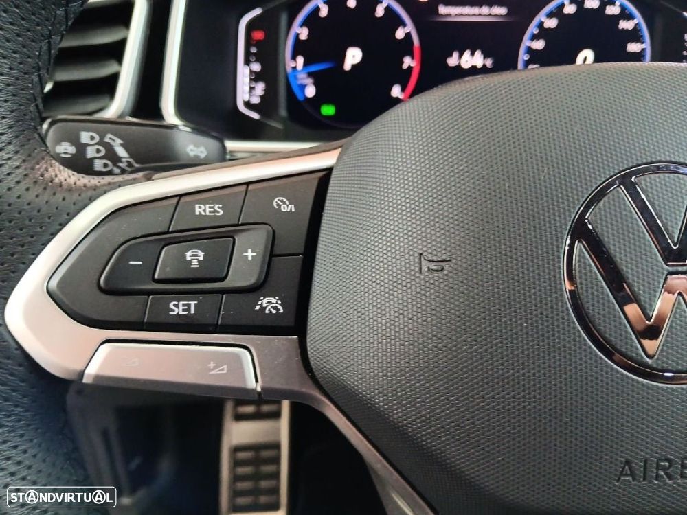 VW T-Roc 1.5 TSI R-Line DSG - 16