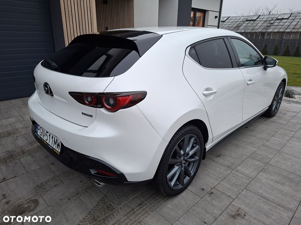 Mazda 3 - 4