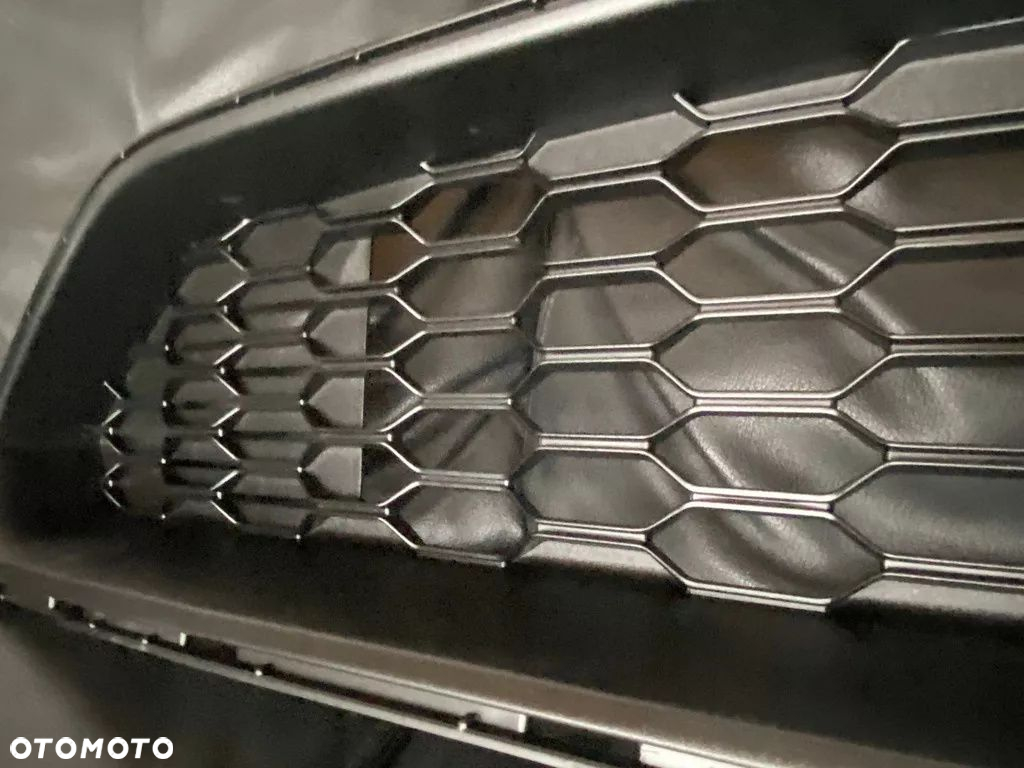 Grill, atrapa Ford Mustang 15-17 - 2