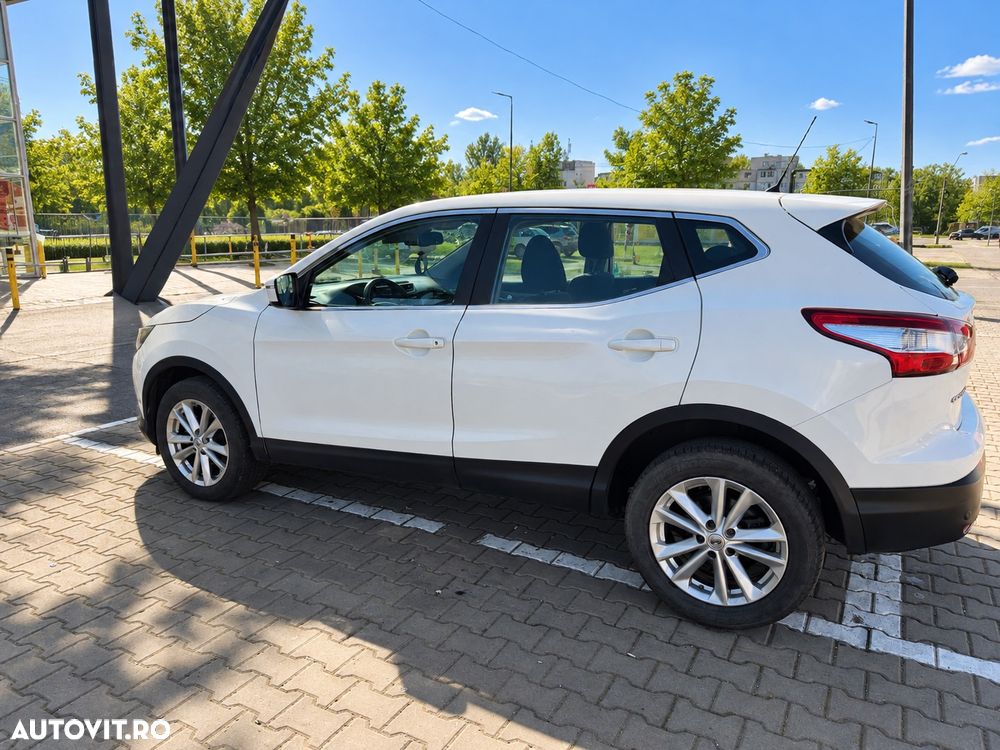 Nissan Qashqai 2015 photo 3