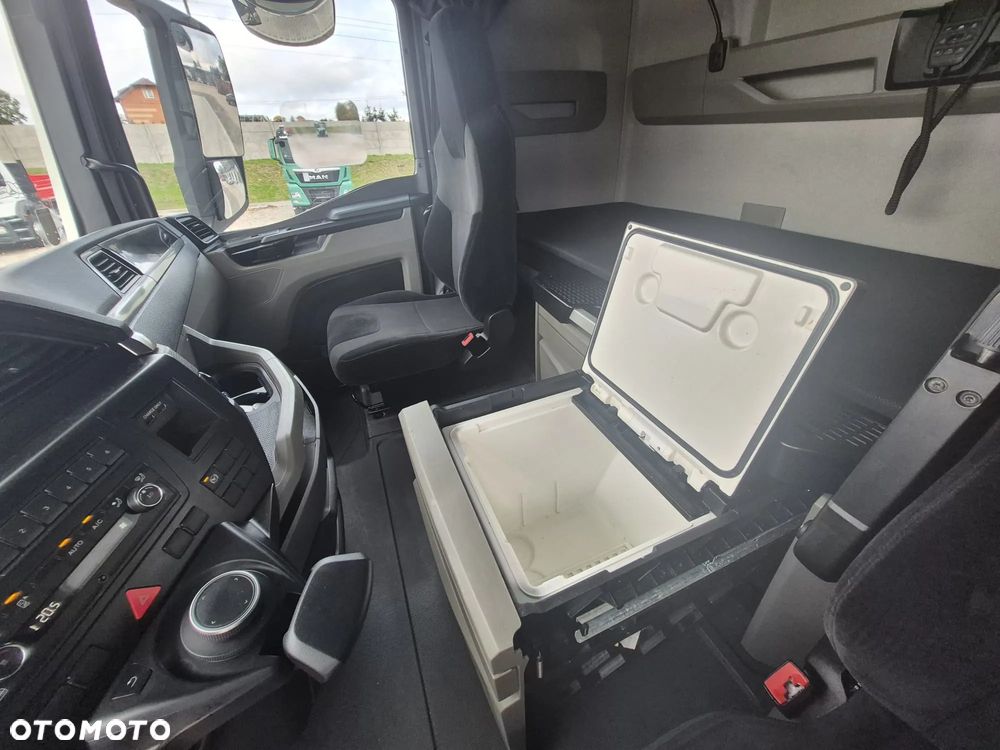 MAN TGX 18.470 / EURO 6 / ACC - 16