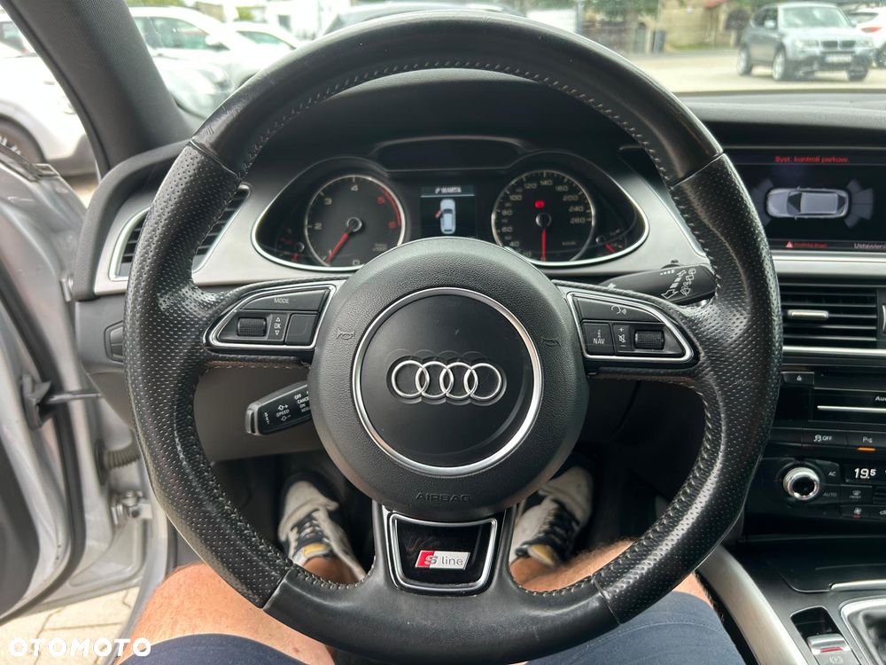 Audi A4 Avant - 26