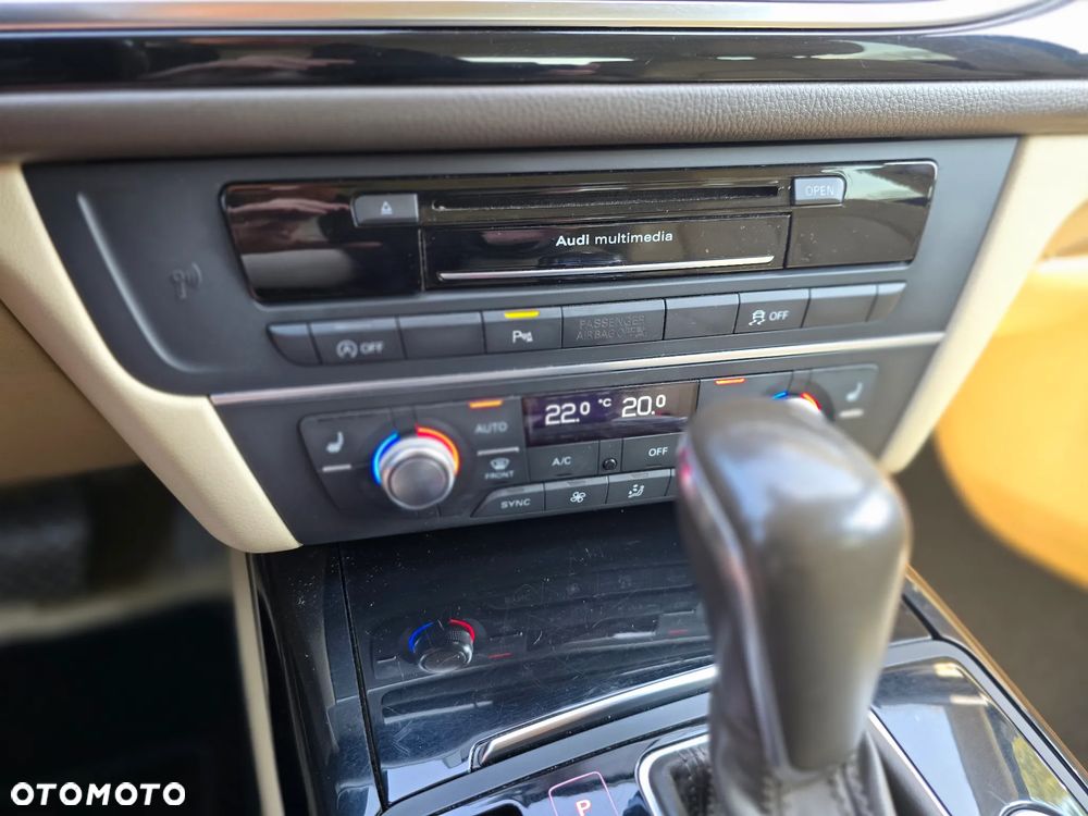 Audi A6 Avant - 30