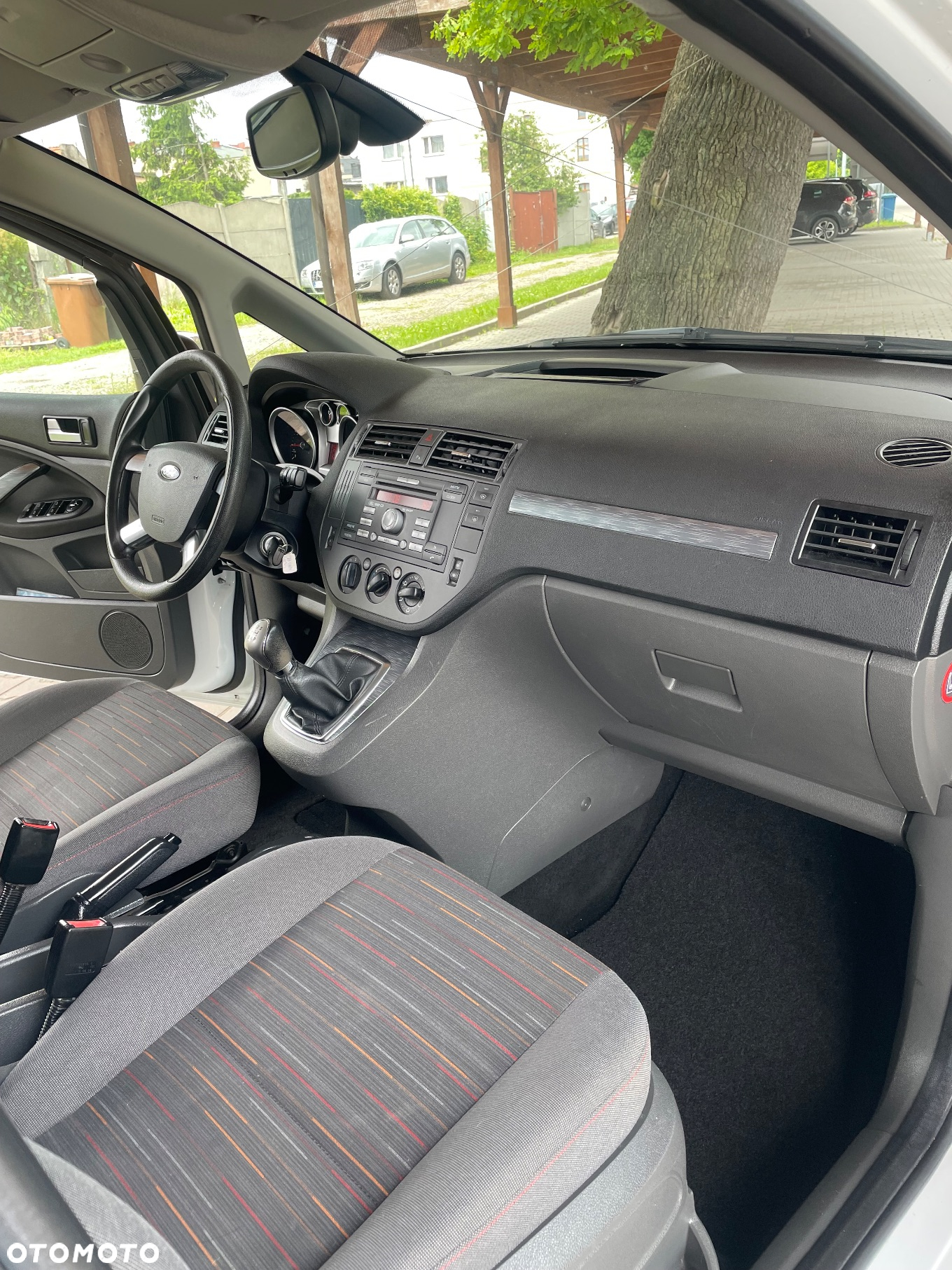 Ford C-MAX 1.8 Style - 12