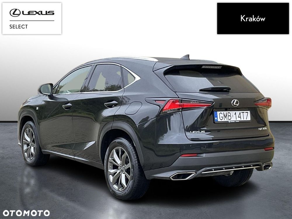 Lexus NX 300 GPF F Sport Edition AWD - 3