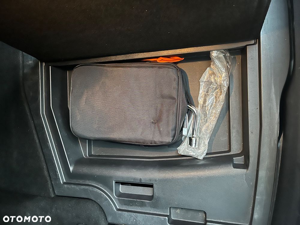 Lexus IS 250 F-Sport - 27