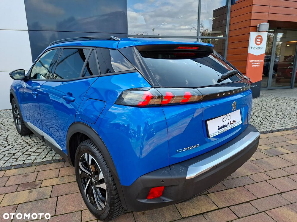 Peugeot 2008 50kWh Allure - 8