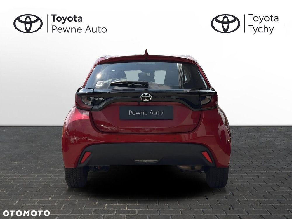 Toyota Yaris - 4