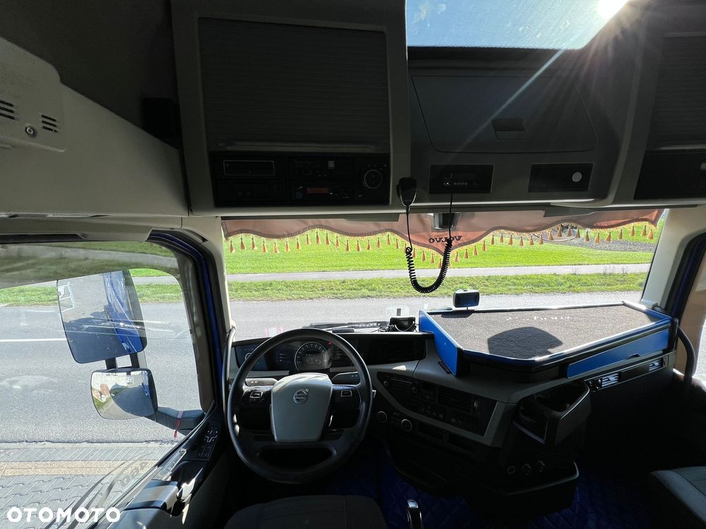 Volvo FH - 15
