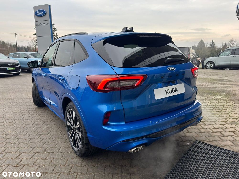 Ford Kuga - 10
