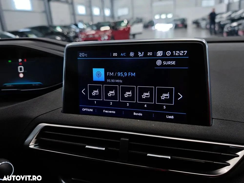 Peugeot 3008 PureTech 130 Stop & Start EAT6 Allure - 12