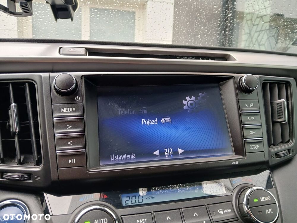 Toyota RAV4 Hybrid Premium 4x2 - 20