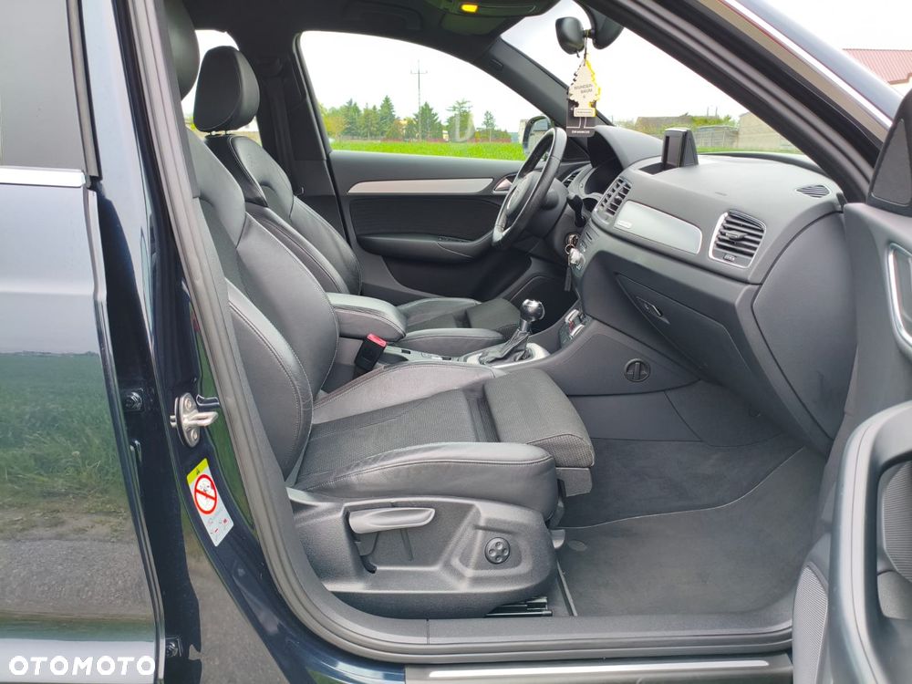 Audi Q3 - 18